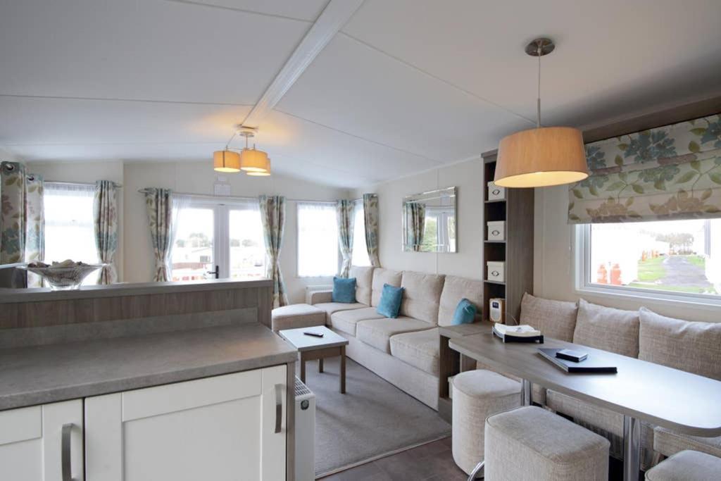 Edinburgh - Seton Sands-Cameo Caravan-Pet Friendly Extérieur photo