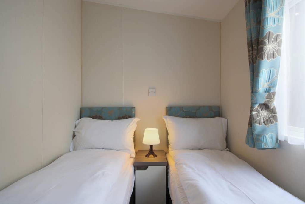 Edinburgh - Seton Sands-Cameo Caravan-Pet Friendly Extérieur photo